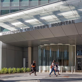 NYU Langone Hassenfeld Children's Hospital Curved Glass entrance Cristacurva