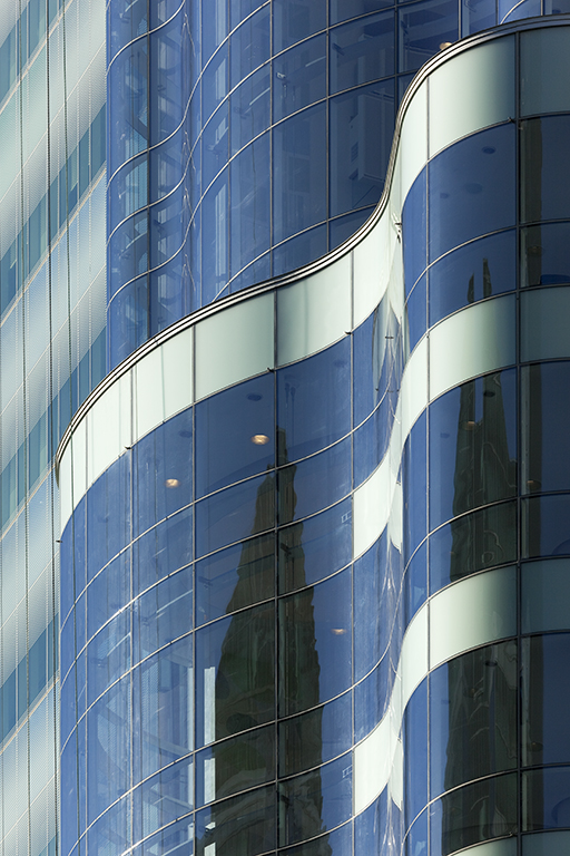 Sick Kids insulated curved glass facade Toronto